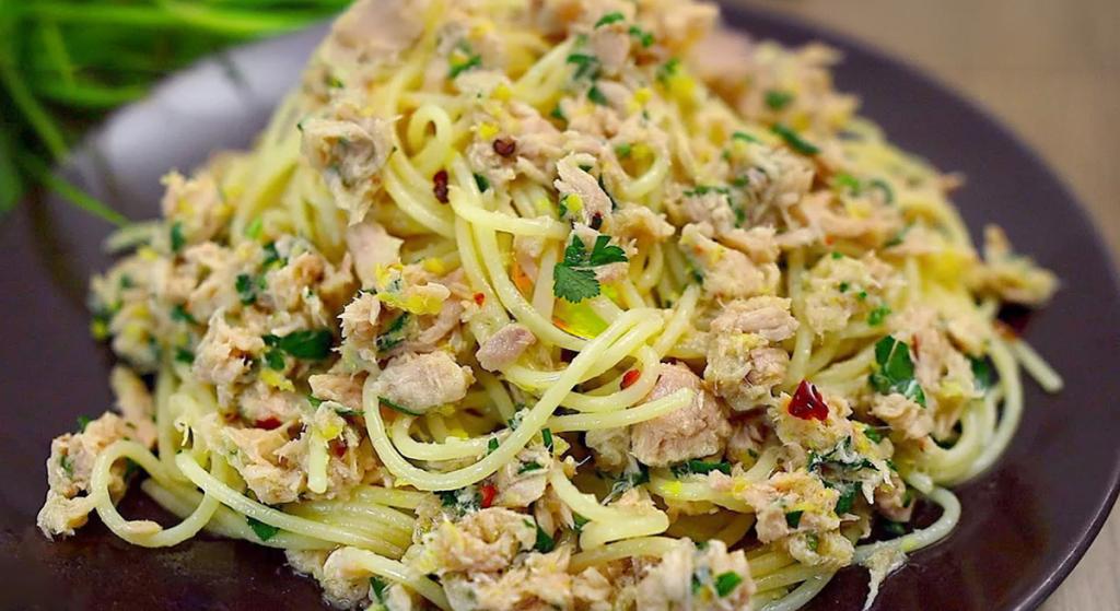 Quick Italian Pasta with Tuna and Lemon: A Delicious Dinner in 10 ...