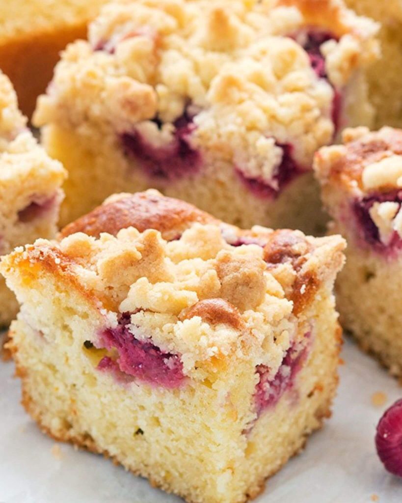 Raspberry Crumble Cake Recipe