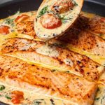 Salmon with cream and cheese