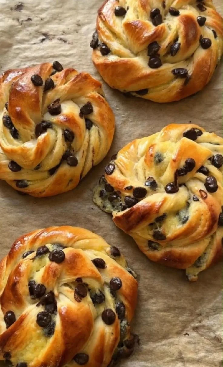 Vanilla Cream Swirled Brioche with Chocolate Chips