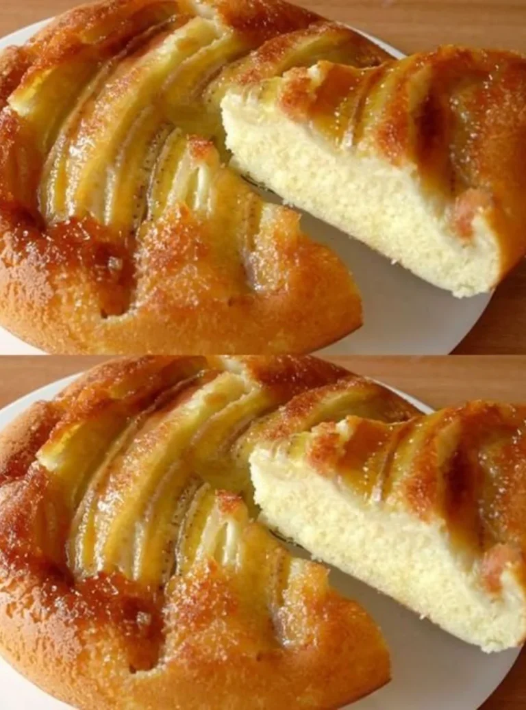 No-oven banana cake with 1 egg and 2 bananas, easy recipe